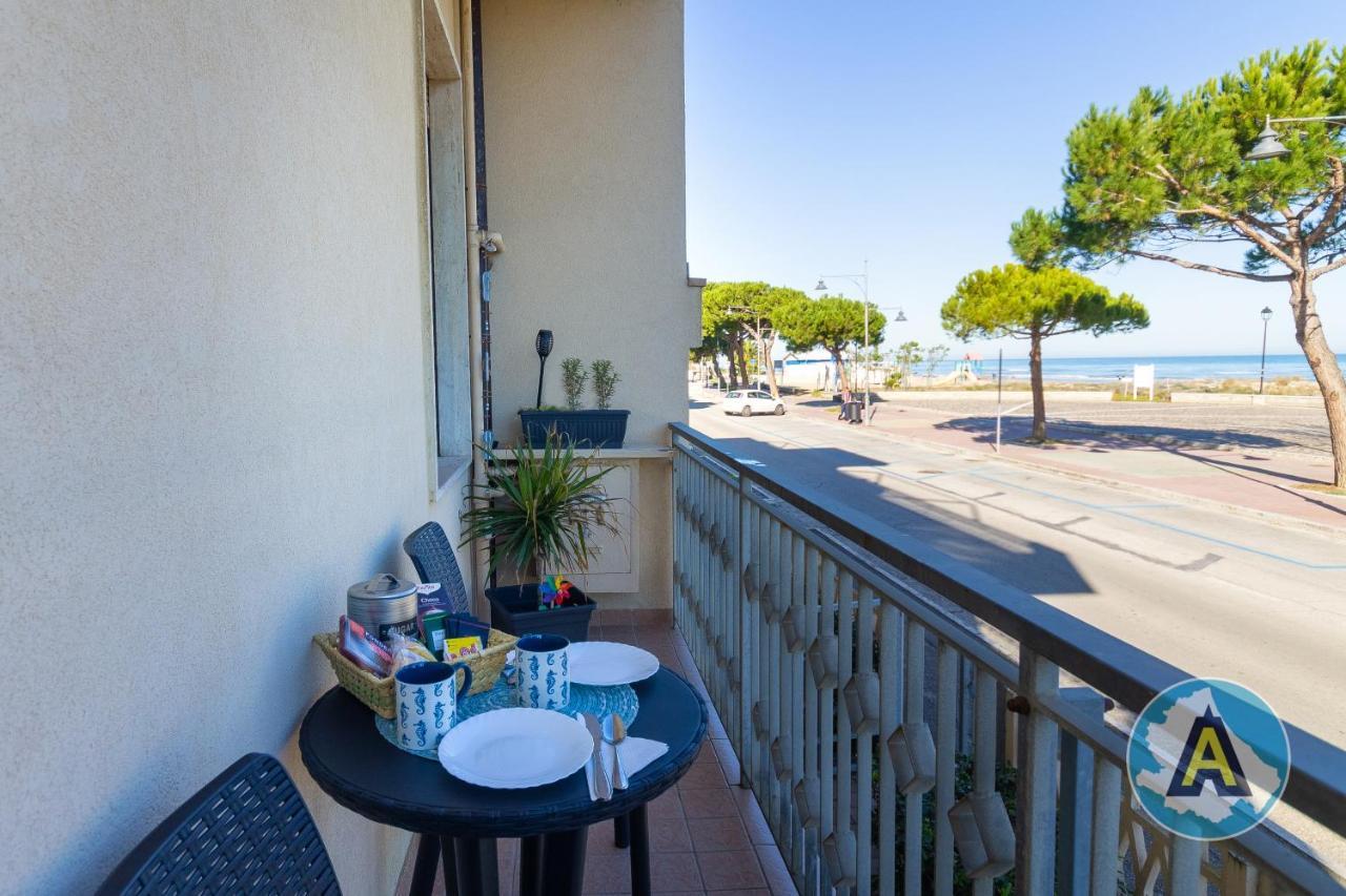 Casa Del Bello - Appartamento Di Fronte Al Mare A Silvi Silvi Marina Eksteriør billede