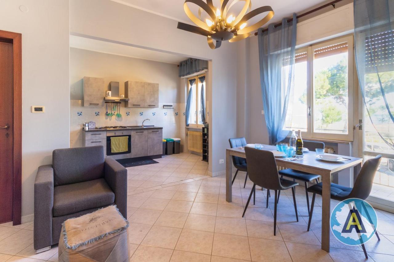 Casa Del Bello - Appartamento Di Fronte Al Mare A Silvi Silvi Marina Eksteriør billede