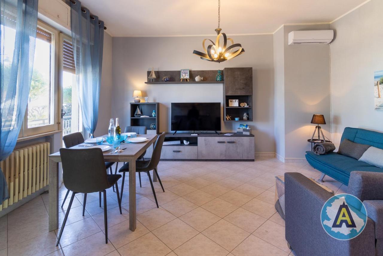 Casa Del Bello - Appartamento Di Fronte Al Mare A Silvi Silvi Marina Eksteriør billede